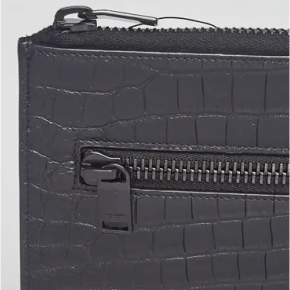 YSL Crocodile Embossed iPad Case - Picture 5 of 10
